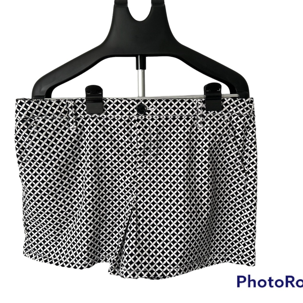 Liz Claiborne brand Size 14 stretch.